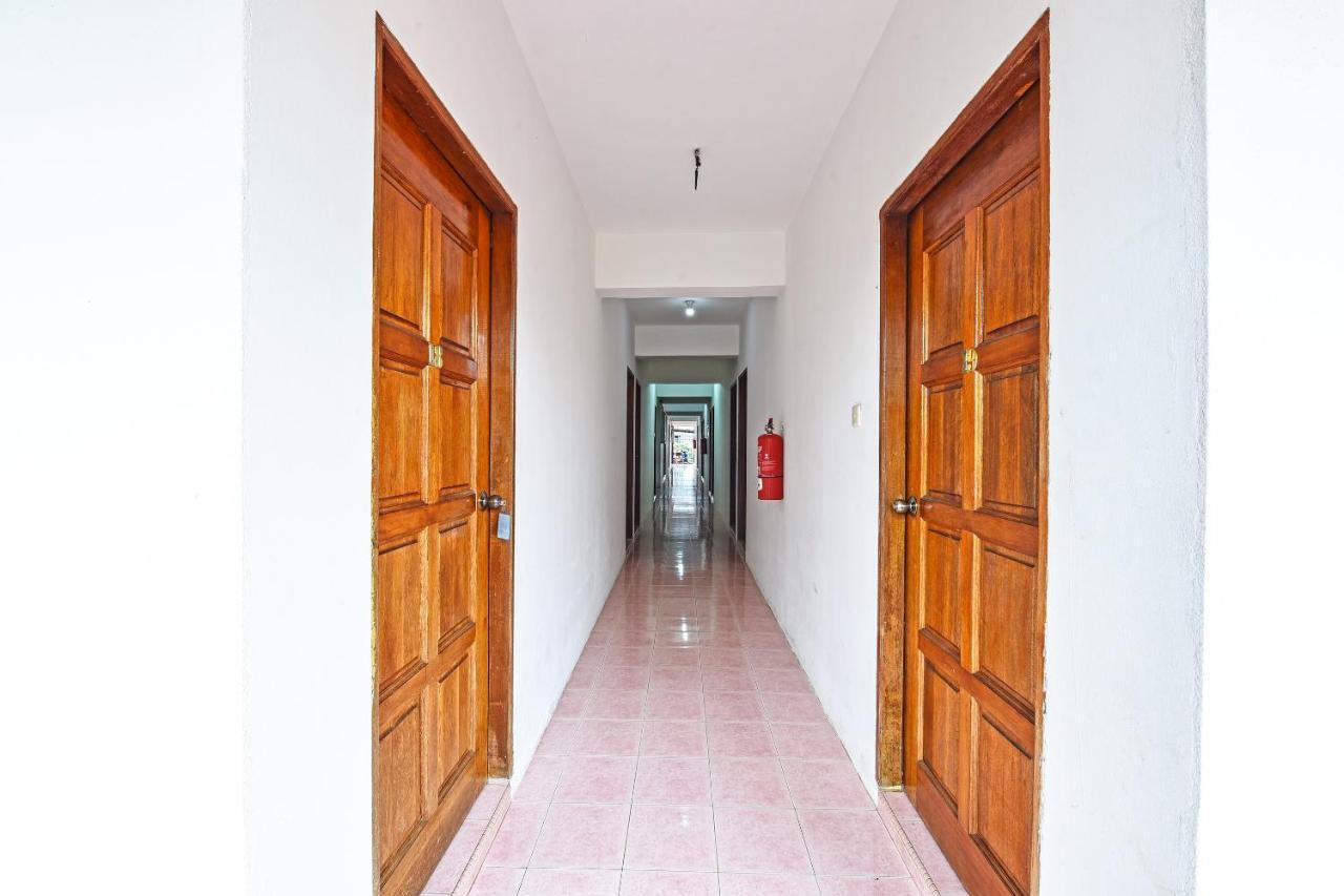 Oyo 90565 Teresek View Motel Kuala Tahan Exteriör bild